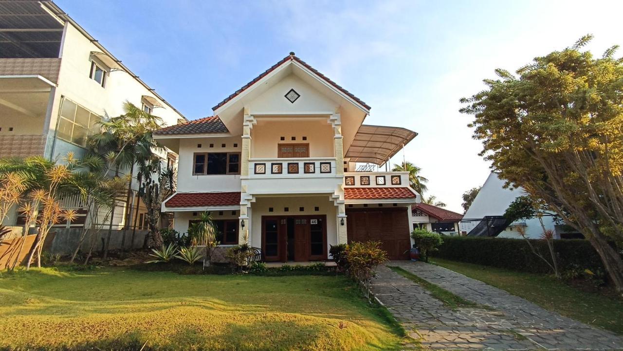 Villa Ohana Batu Exterior foto